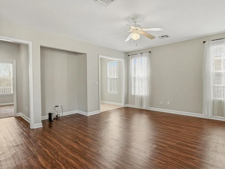 3316 Calumet Dr — Photo 10