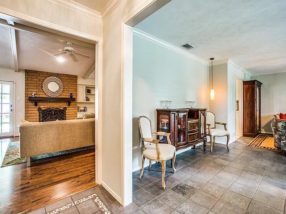 5th image of 6610 Velasco Ave