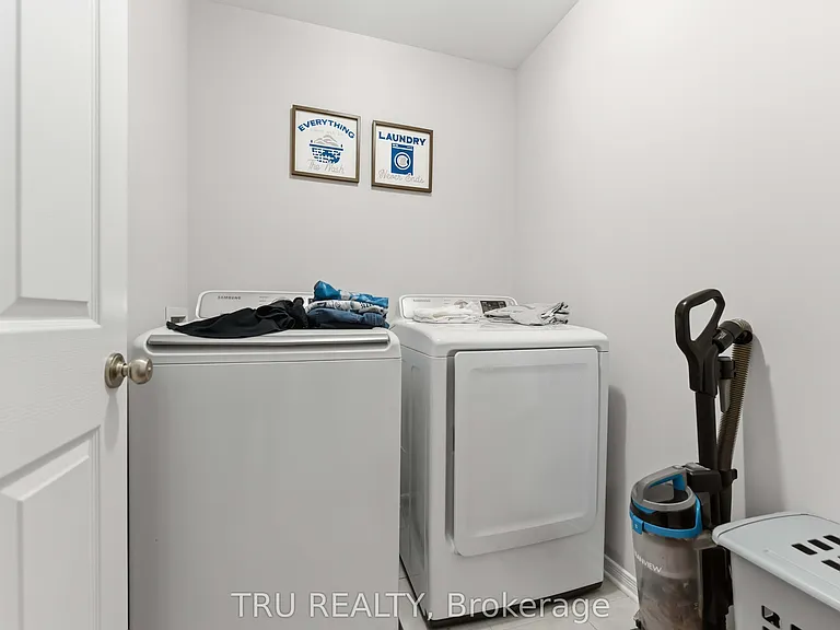 205 Losino Cres — Photo 16