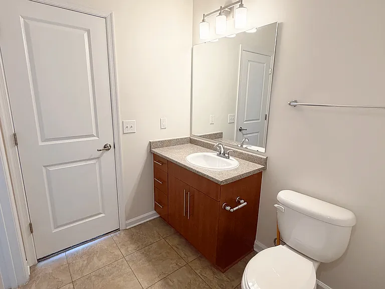 Belmont at Tryon Apartments — Photo 91