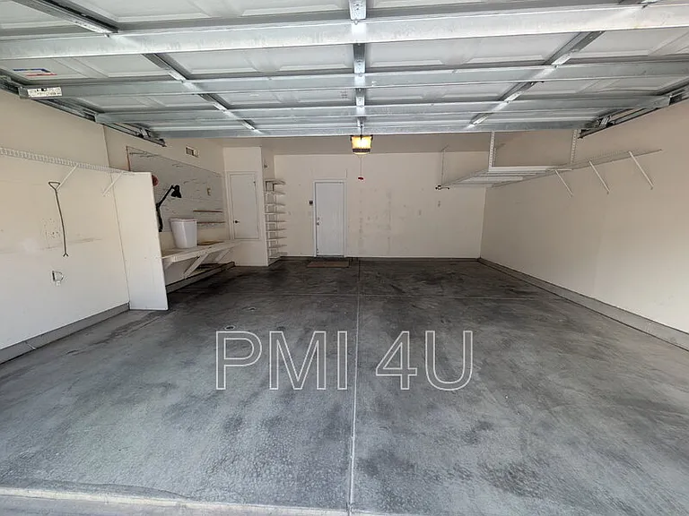 10835 Crissy Field Way NE — Photo 28