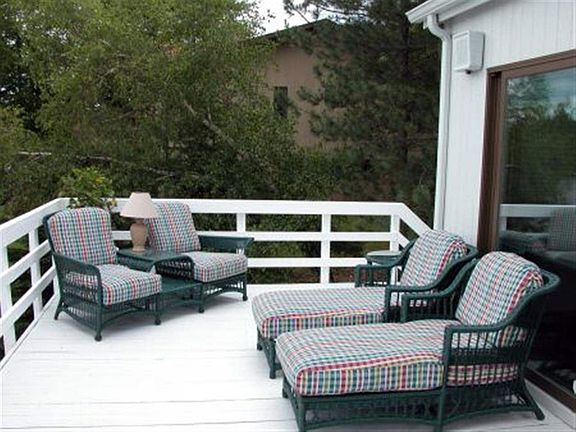 5th image of 23 Scarborough Cir