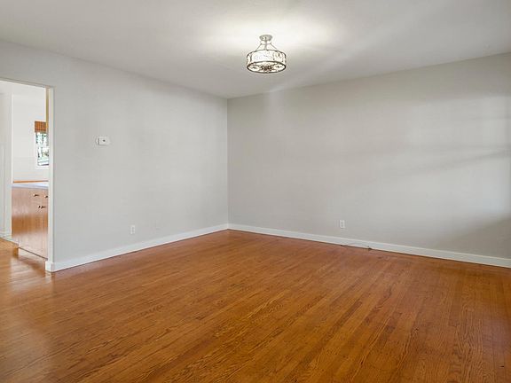 5th image of 113 Hermosa Avenue