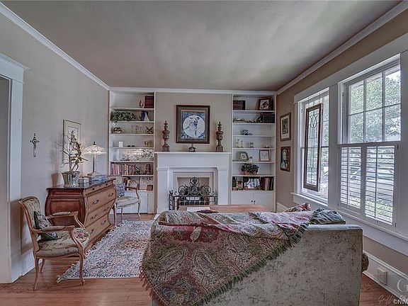 5th image of 843 Dudley Dr