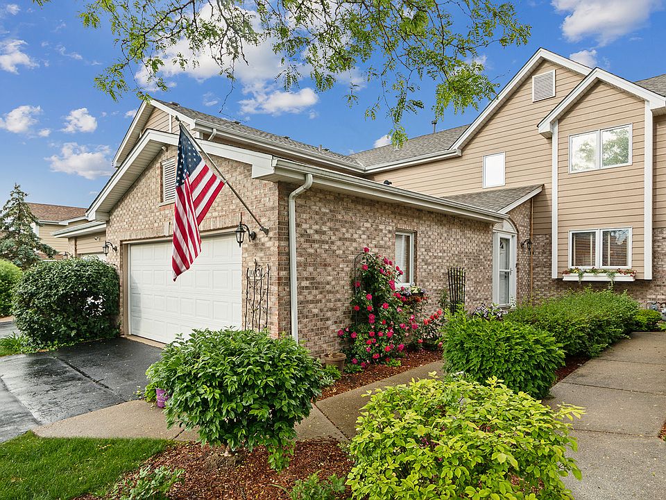 1st image of 19331 Cormoy Ln