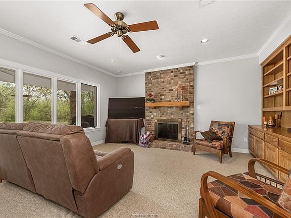 5th image of 4033 Stillforest Cir