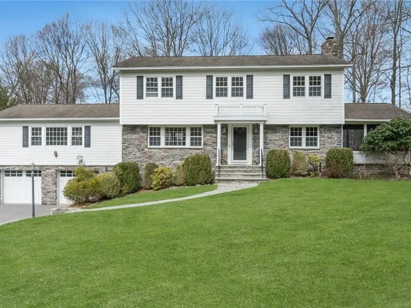 30 Whitlaw Lane, Chappaqua, NY 10514