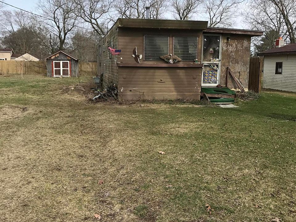 1st image of 828 N Cedar St