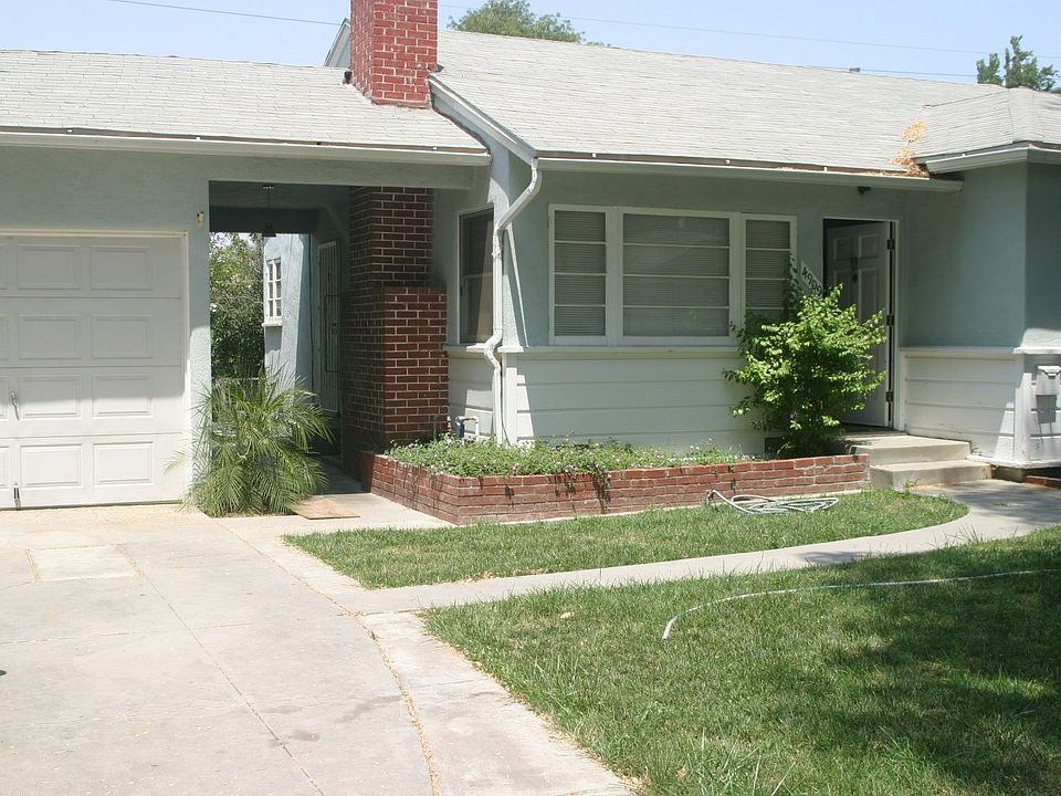 2nd image of 4909 Granada Ave