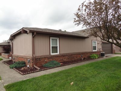 1111 Paradise Ct Unit F, Greenwood, IN, 46143