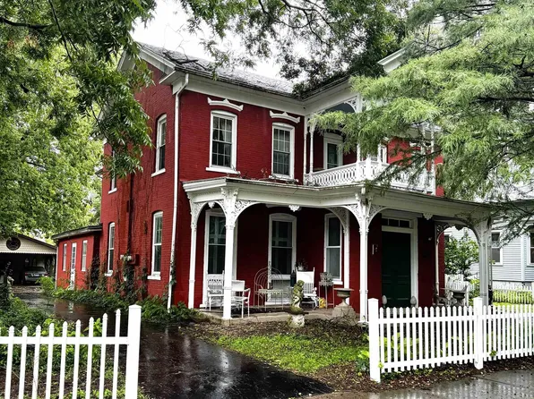 415 N Plum St, Havana, IL 62644