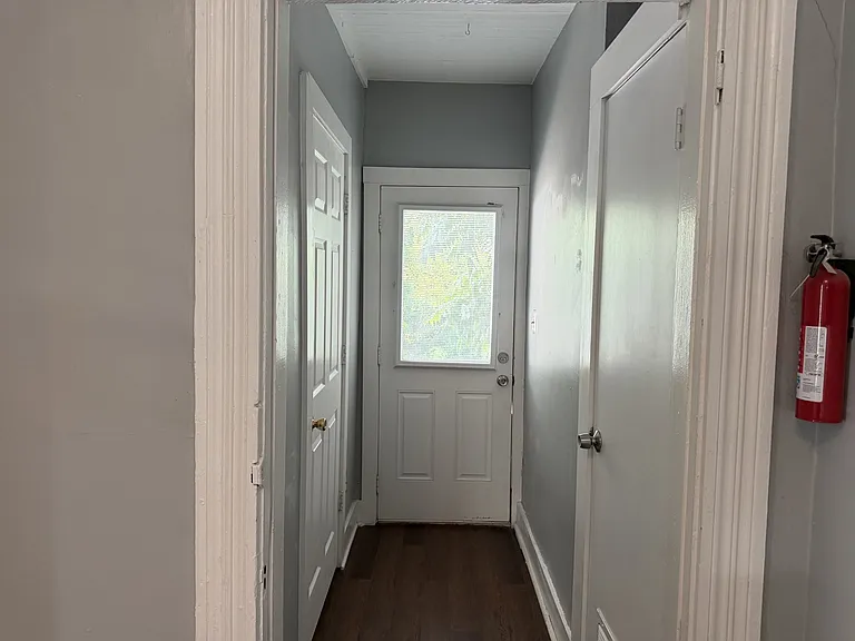 24 N Cooper St #1 — Photo 8