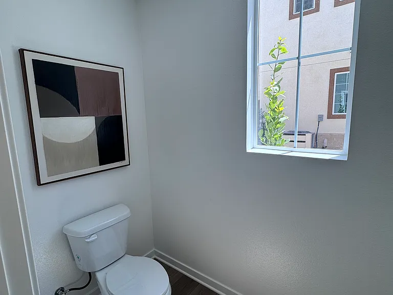 12837 Auburn Dr — Photo 5