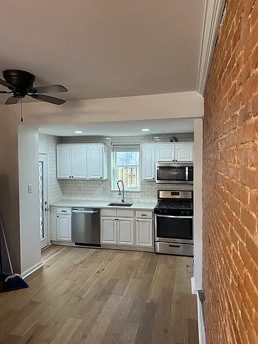 462 Moyer St Photo 1
