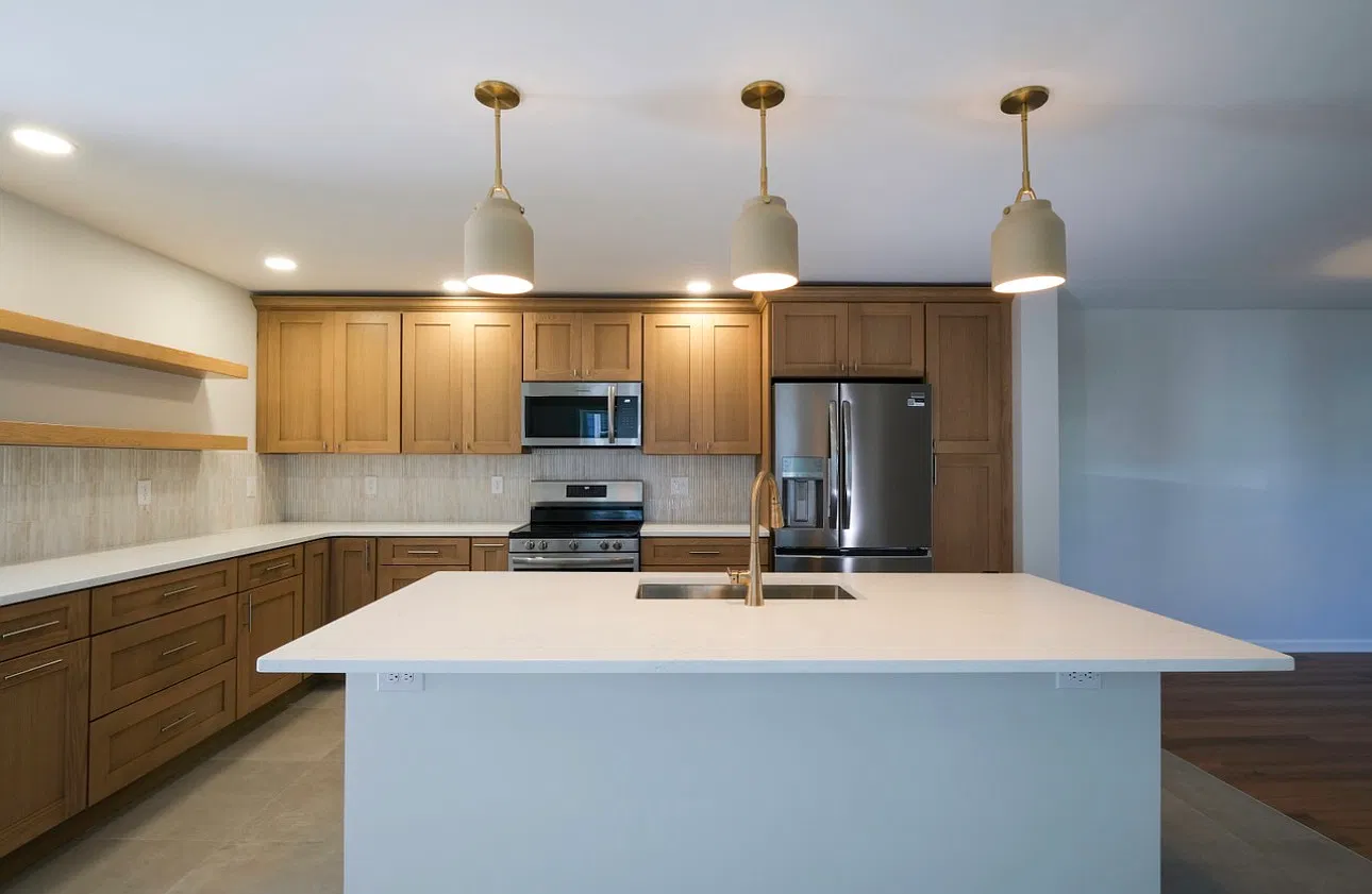 2 bed, $2,200 — Photo 1