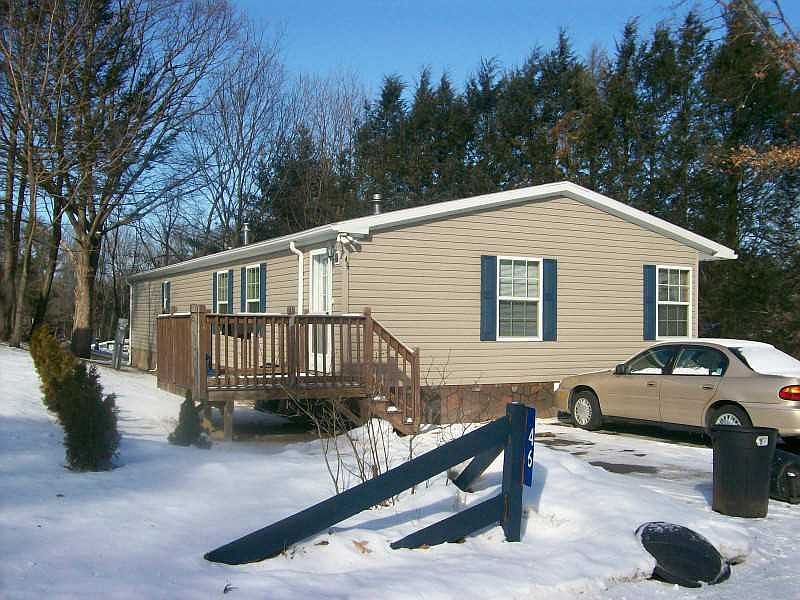 1st image of 46 Hillside Dr