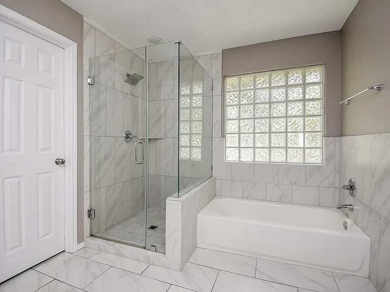 6318 Faulkner Ridge Dr — Photo 21