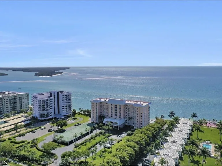 1020 S Collier Blvd #507 — Photo 2