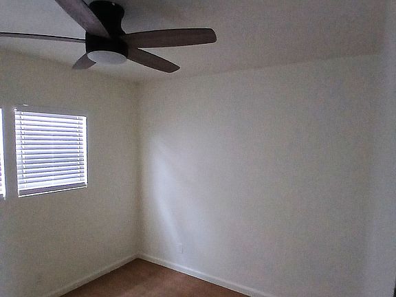 3rd image of 837 W 95th St #843