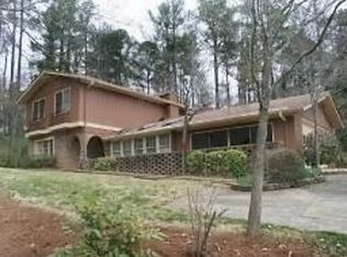 720 Greenleaf Dr, Marietta, GA 30068