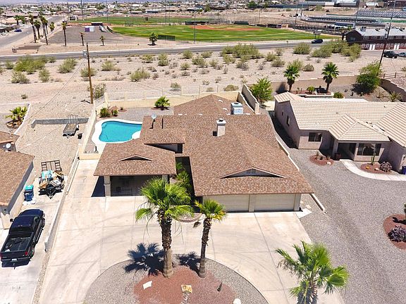 4th image of 2515 Widgeon Dr