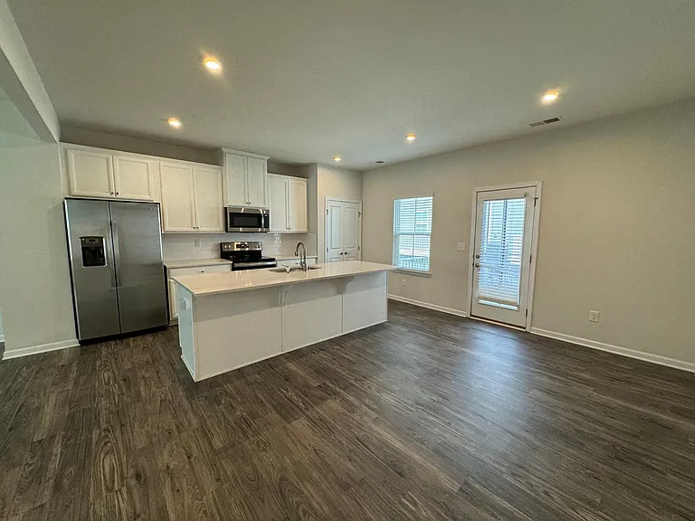 1222 Ashbury St — Photo 7