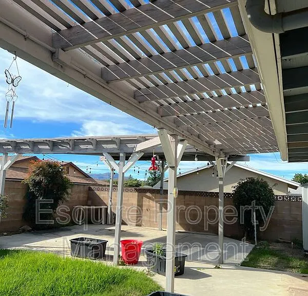 1016 Sespe Ave — Photo 13