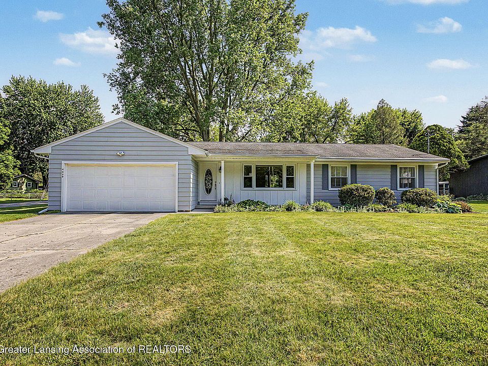 1st image of 4039 N Pine Dell Dr