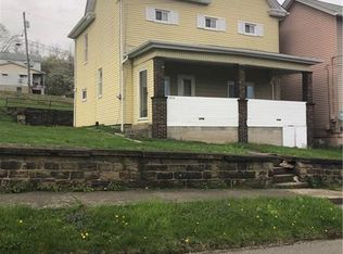 404 Locust St, Penn, PA 15675