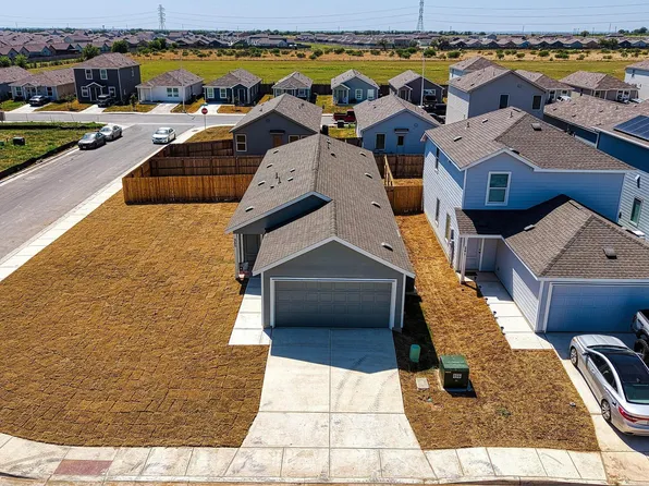 245 Pastar Fls, Seguin, TX 78155