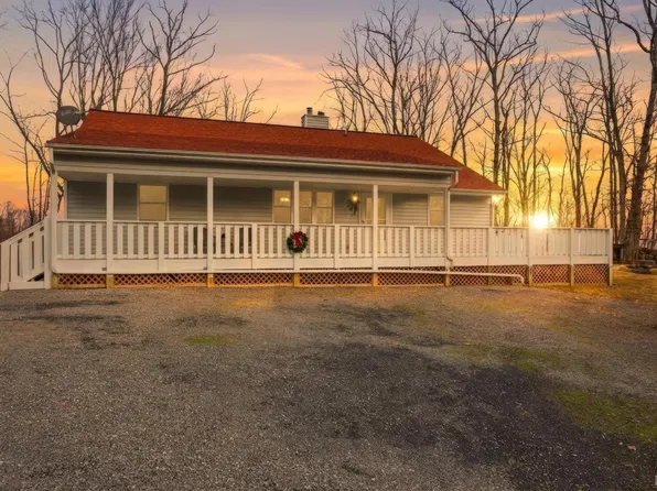 5130 Turnpike Rd, Lexington, VA 24450