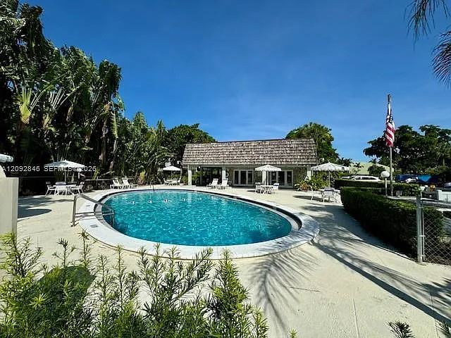 3105 Oakland Shores Dr — Photo 4