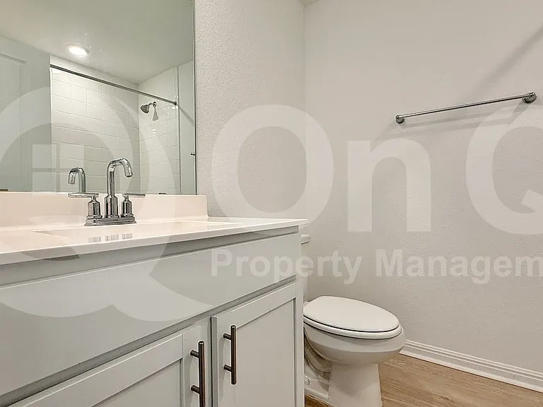 792 Lake Sweetwater Ln — Photo 18