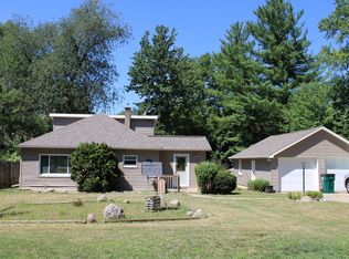 5900 Rolfe Rd, Lansing, MI 48911