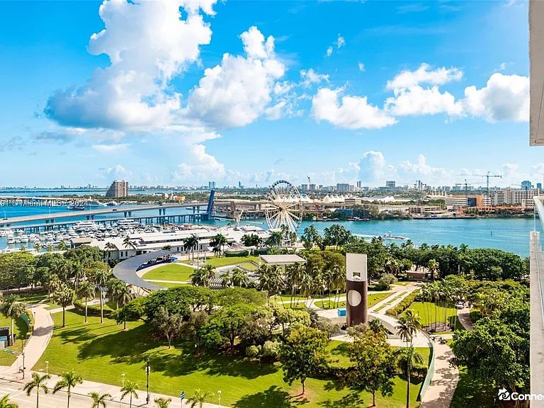 50 Biscayne Blvd — Photo 7