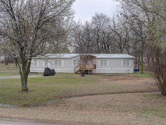 3rd image of 3025 S 282 East Ave