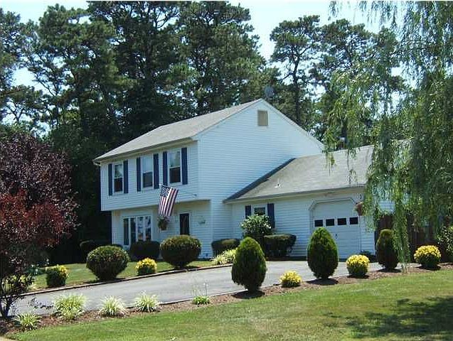 3/4 acre lot