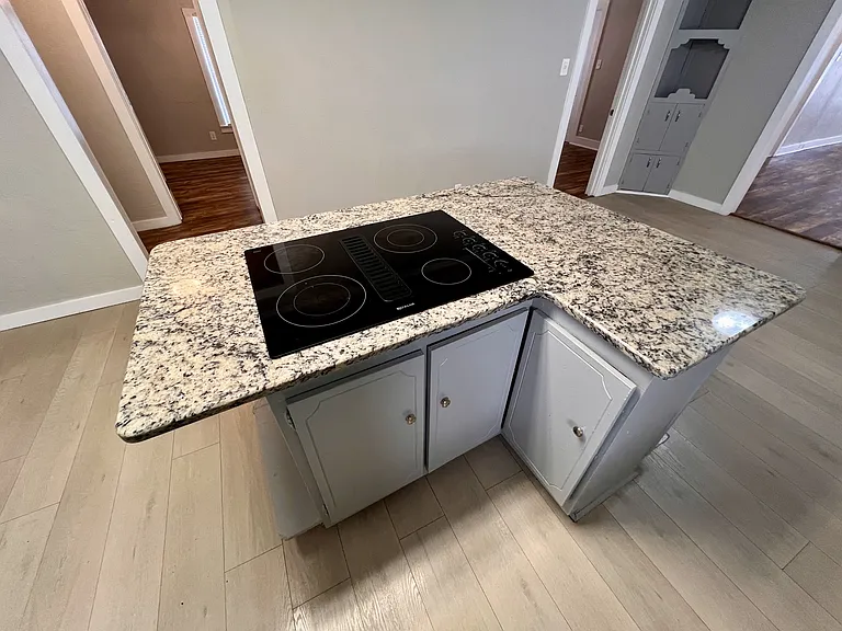 5638 Curzon Ave — Photo 19