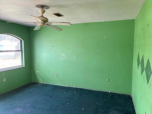 3rd image of 2703 1ST AVENUE E