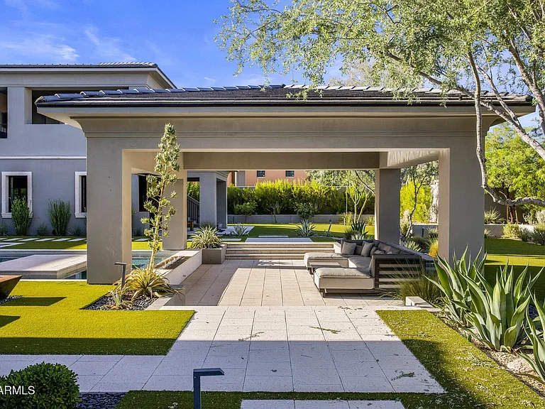 10110 E Siesta Ln — Photo 78