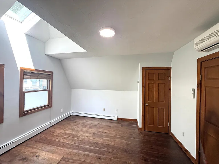 90 Belknap St — Photo 20