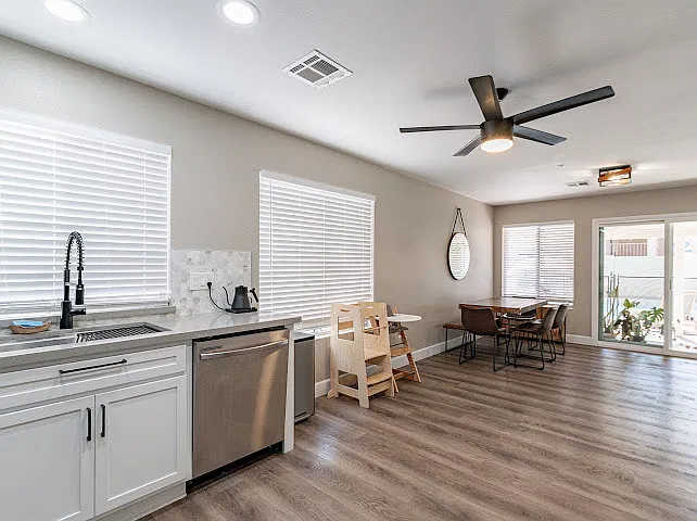 4 bed, 1730 sqft, $3,100 — Photo 1