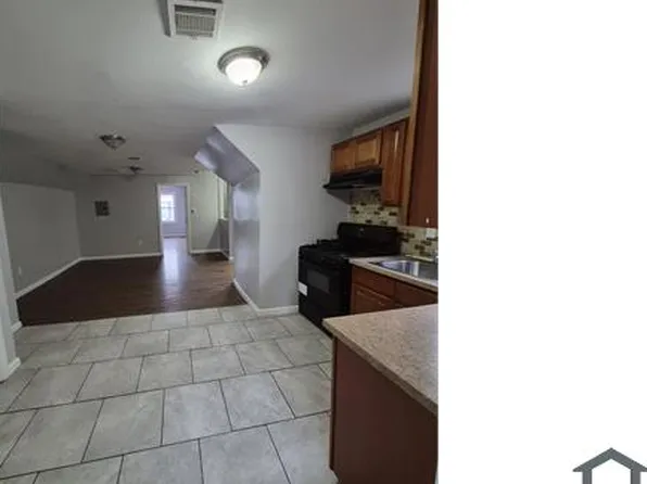 209 4th St, Newark, NJ