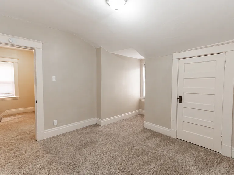 1609 Westfield St — Photo 14