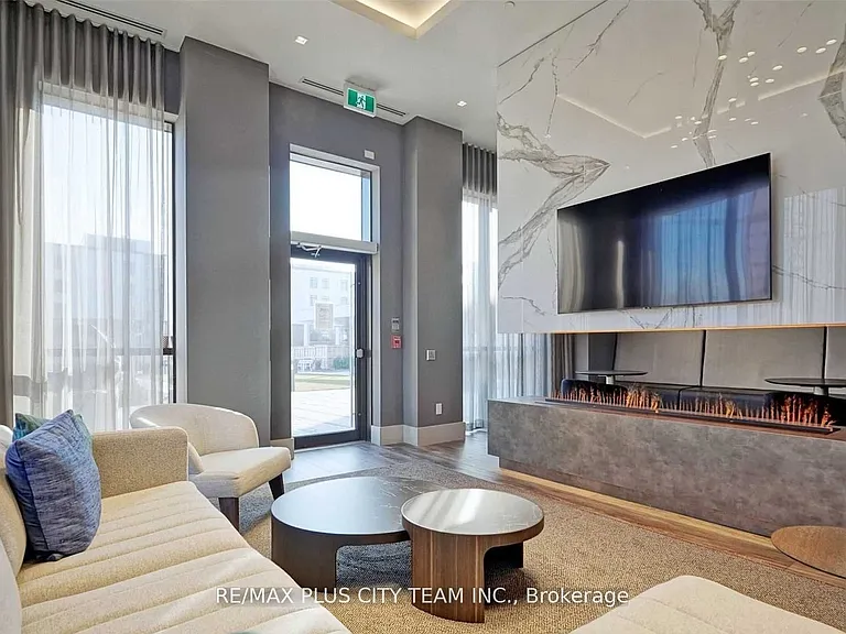 2550 Simcoe St N #1217 — Photo 21