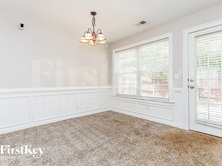 102 Watercress Ct — Photo 6