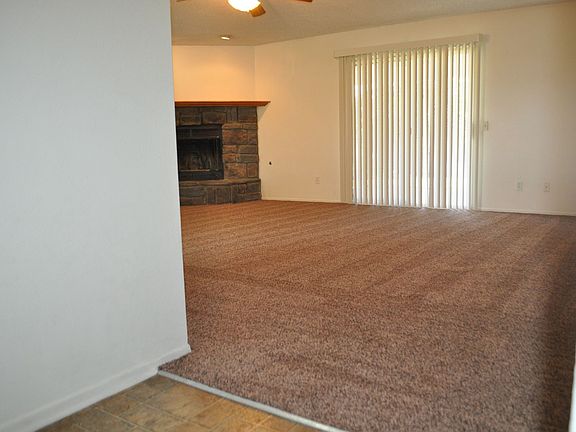 4th image of 34410 Avenue E