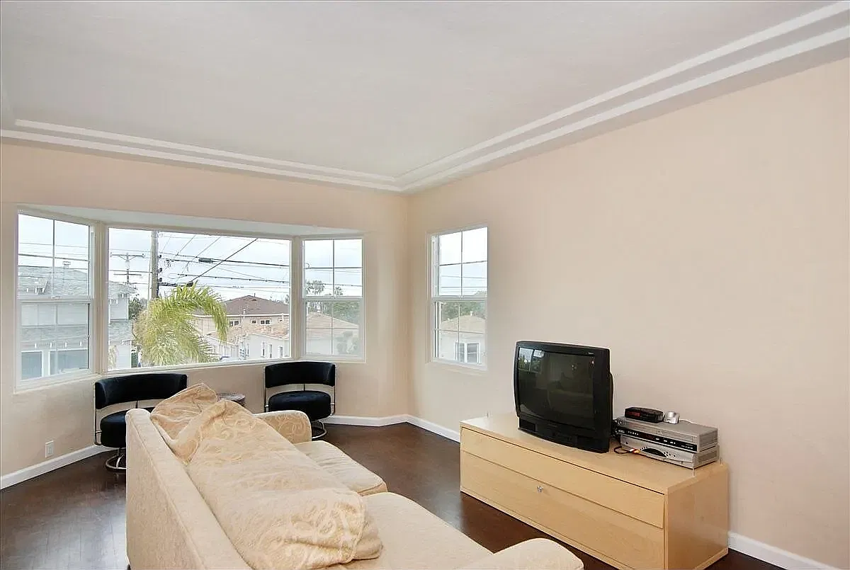 1 bed, 725 sqft, $3,175 — Photo 3