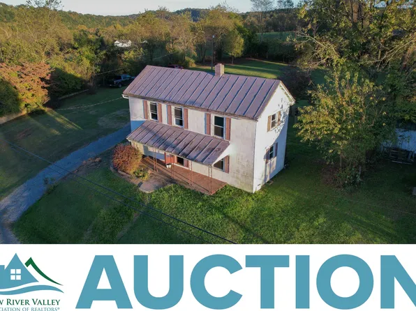 6940 Depot Rd, Belspring, VA 24058