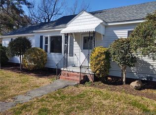 48 Chambers St, Mathews, VA 23109